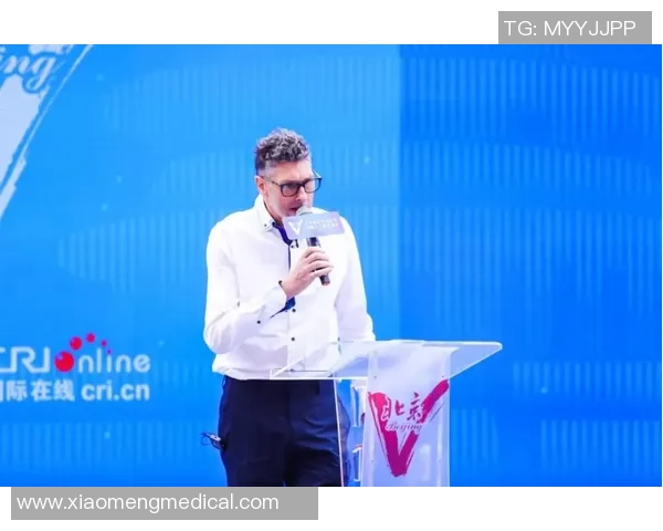 足球巨星英文名字解析 从梅西到C罗如何影响全球足球文化